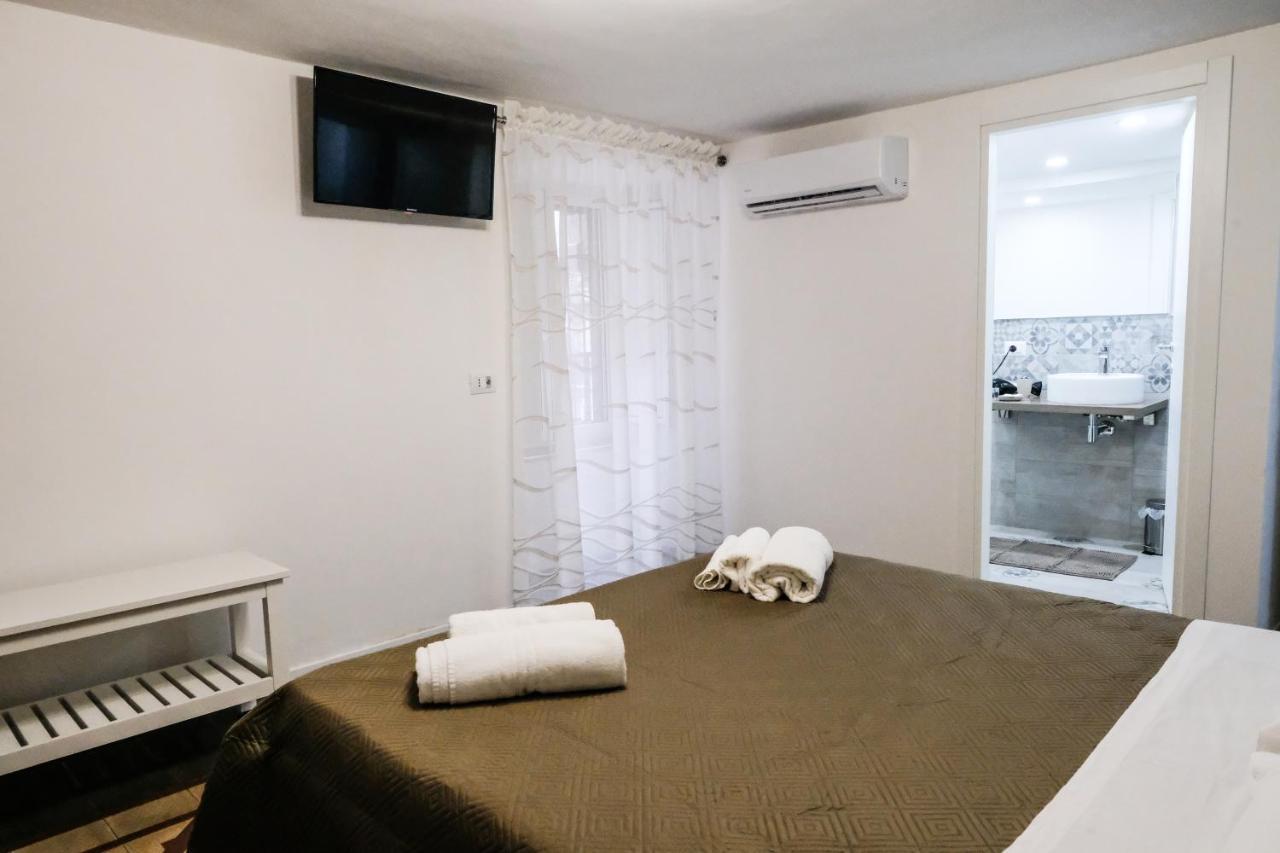 Antica Dimora Maravigna Hotel Catania Ngoại thất bức ảnh